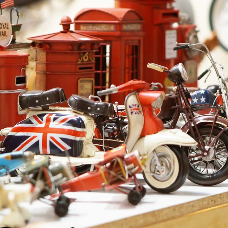 Collectable Toys at Sirromet Winery Antique & Collectable Fair