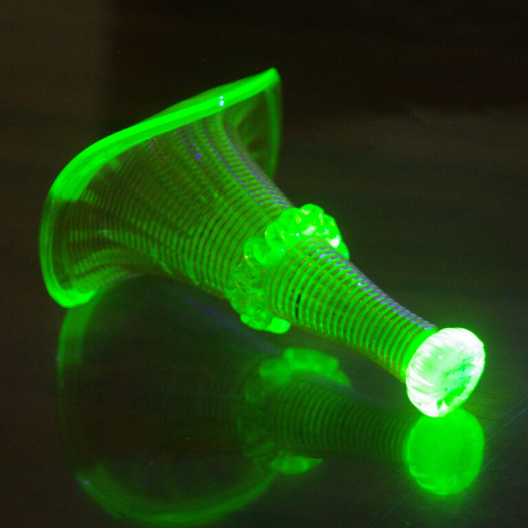 Victorian uranium glass epergne