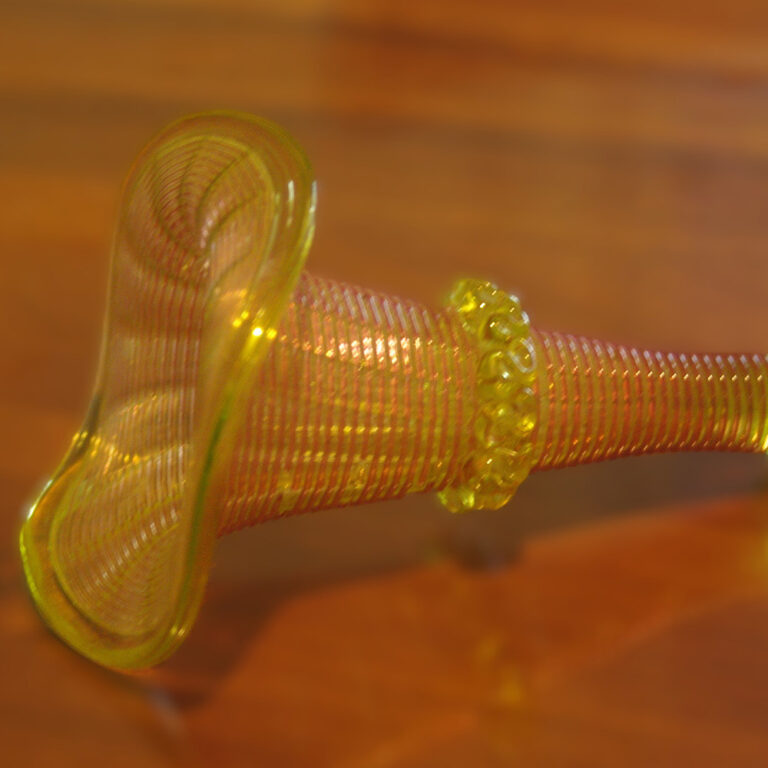 Victorian uranium glass epergne