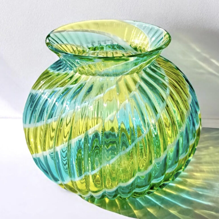 Rare late Victorian glass vase Stourbridge England