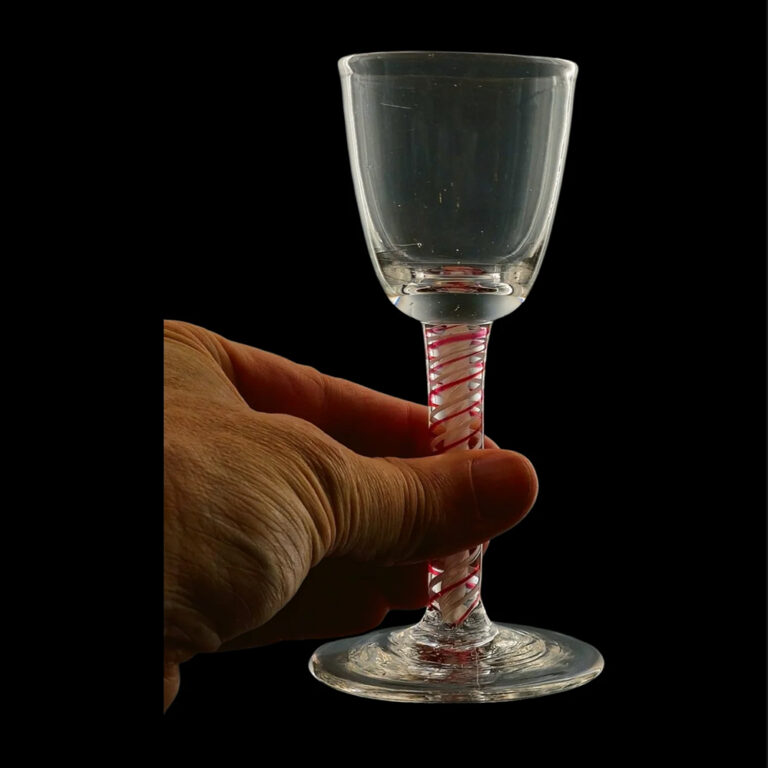 Dutch colour twist glass