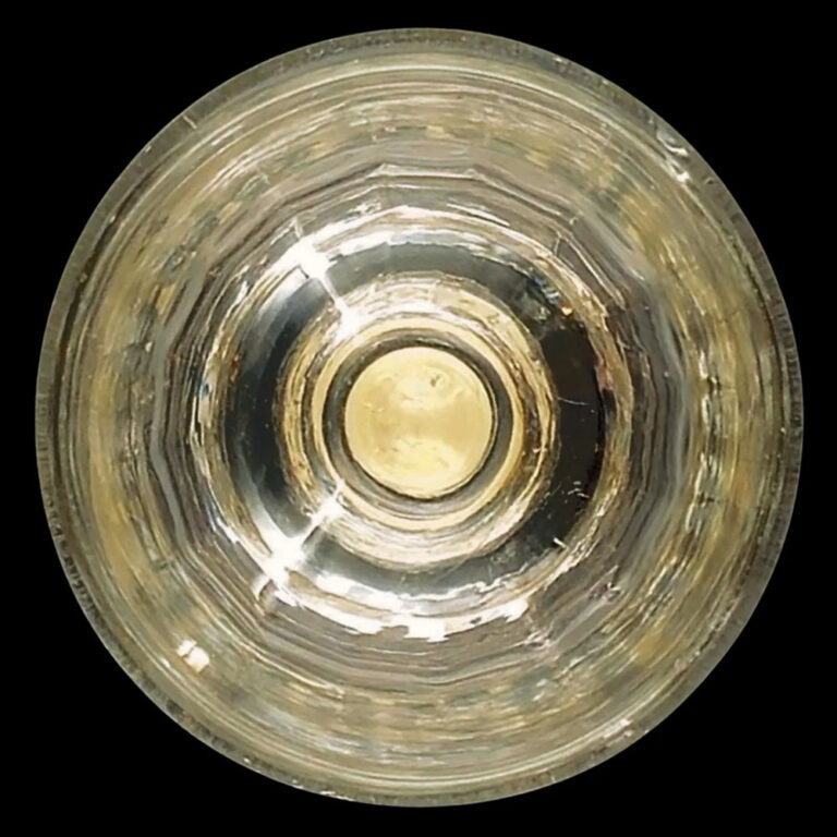 Dram glass with a nice stepped foot