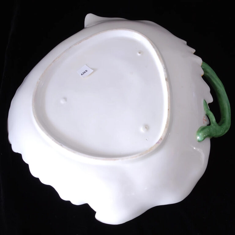 Chelsea porcelain tureen stand