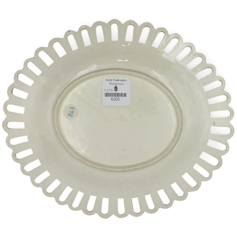 Wedgwood tray with reticulated edge c.1770