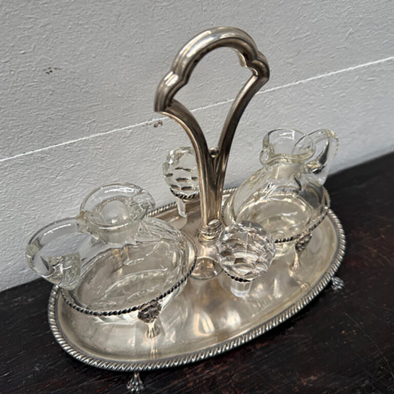 Continental silver hallmarked cruet set