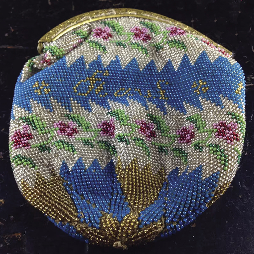French beadwork purse with gilt metal mount