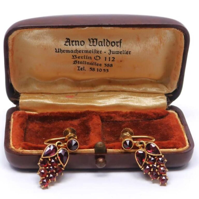 Antique Gold Plated Bohemian Style Garnet Screw Back Earrings in a Period Bakelite Box at Theodore Bruce auction