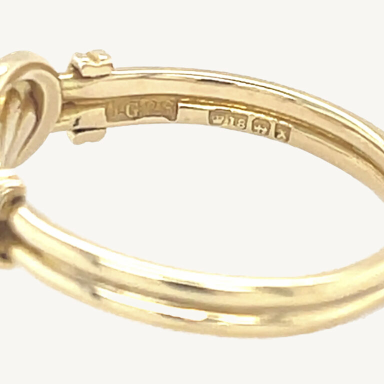 Victorian 18ct yellow gold lover’s knot ring c.1897