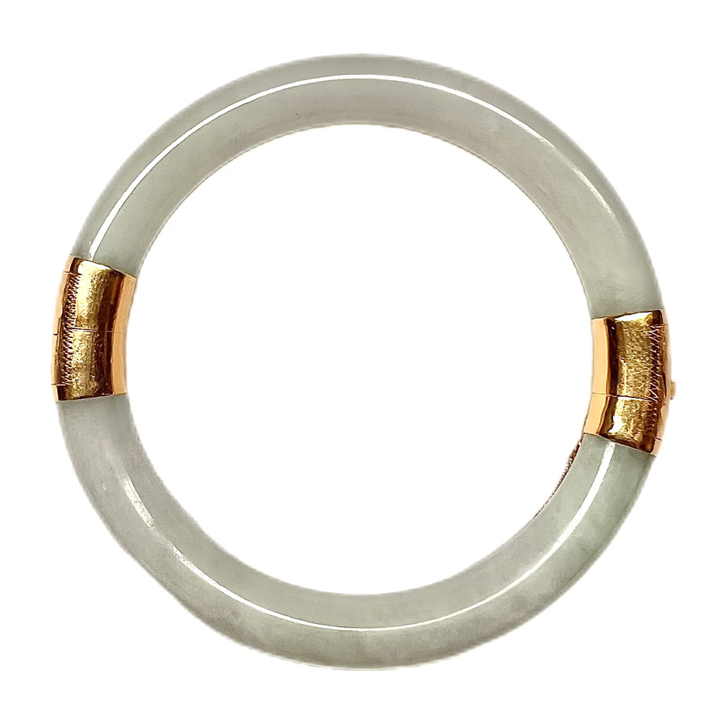 Vintage jadeite bangle