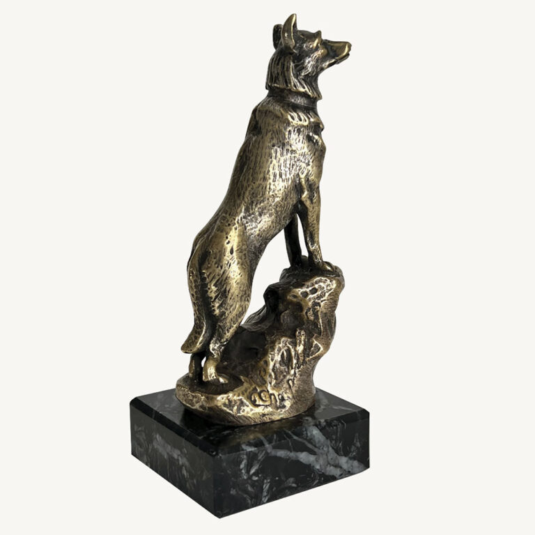 Bronze Art Déco car mascot modelled as a Belgian Shepherd