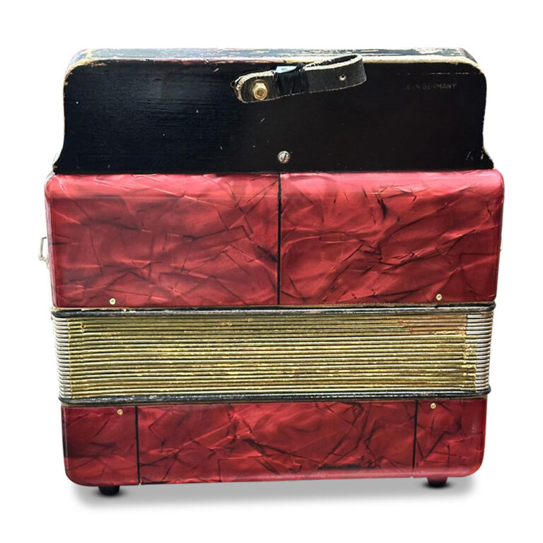 German button accordion by Hohner c.1940