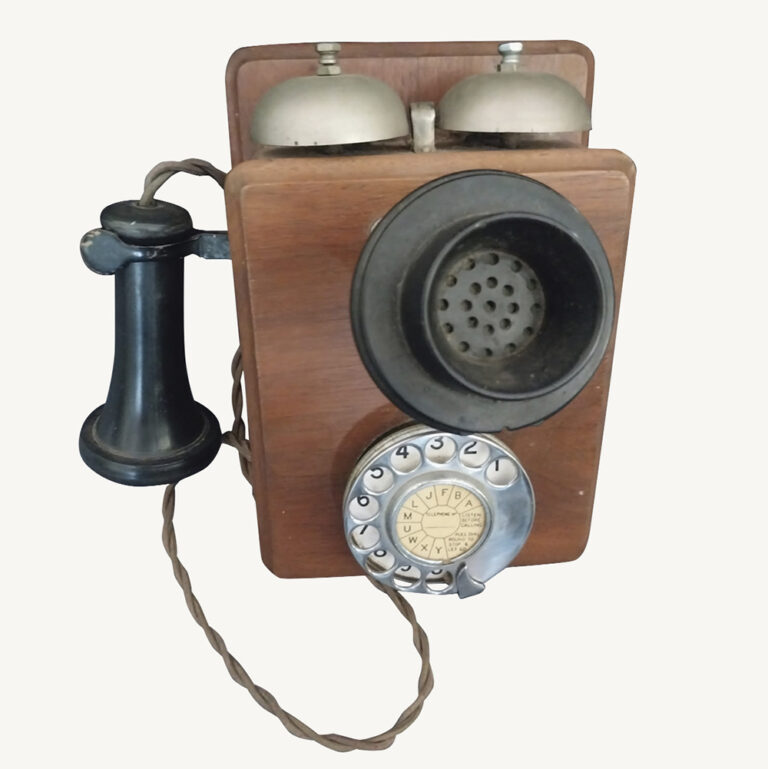 Vintage telephone, wall mounted