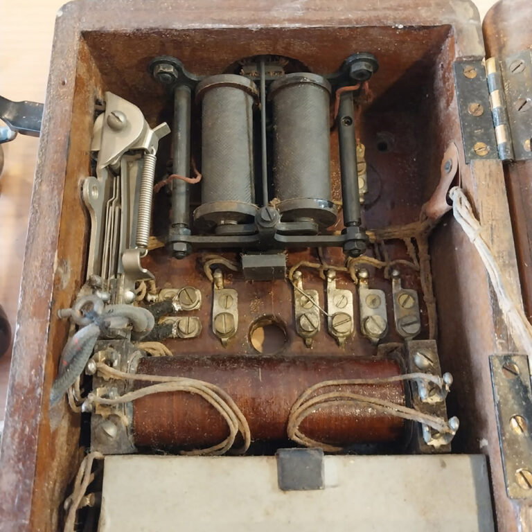 Vintage telephone, wall mounted