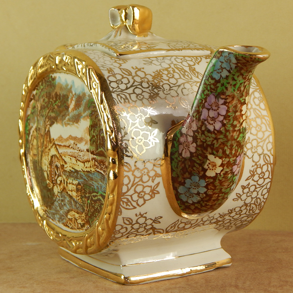 Sadler ceramic teaset