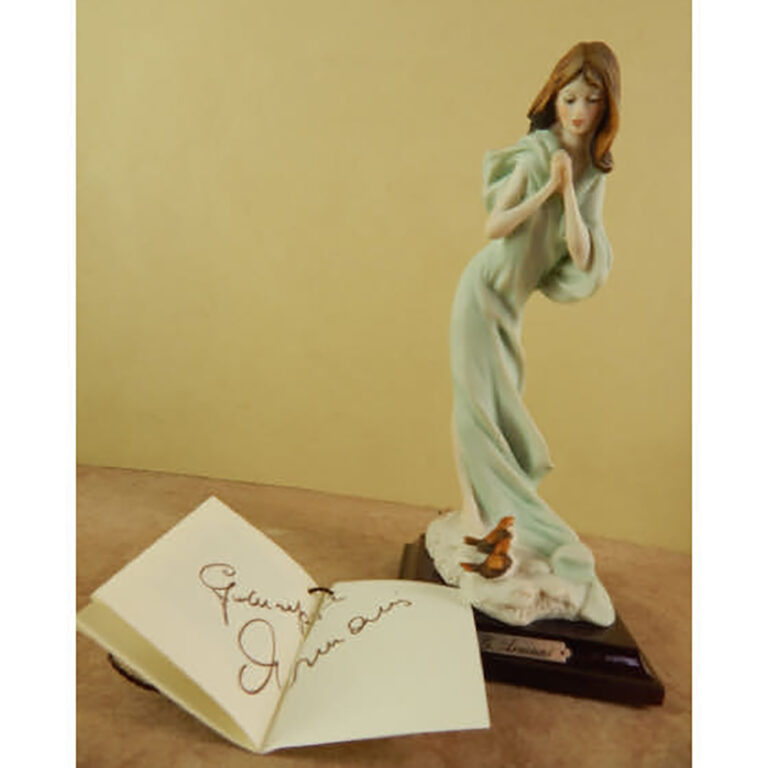 Giuseppe Armani porcelain figurine