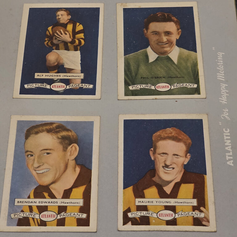 Atlantic Football Cards album