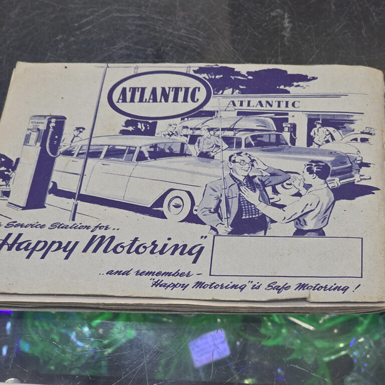 Atlantic Football Cards album