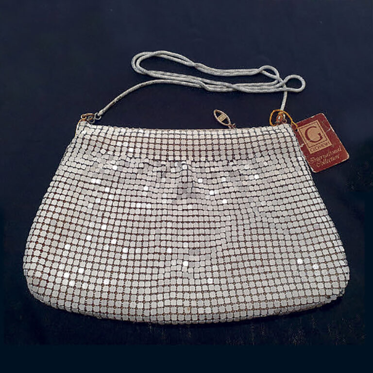 Glomesh International vintage handbag