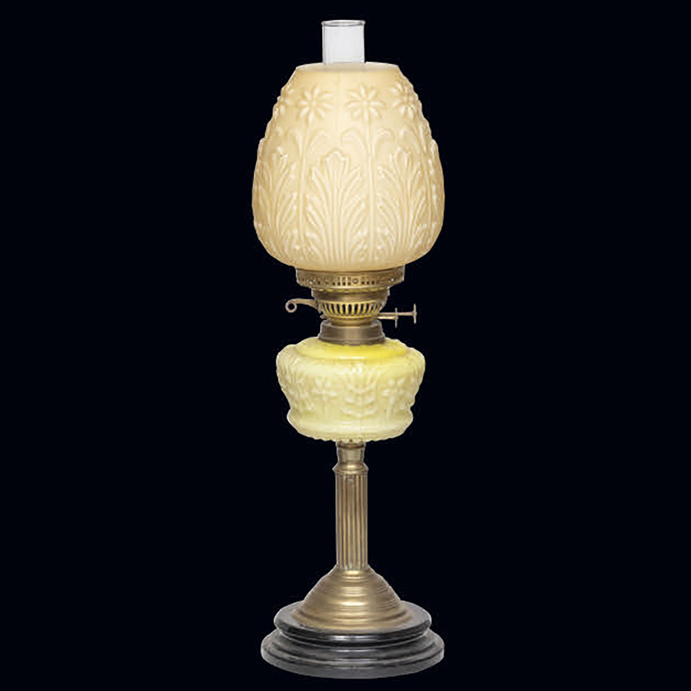 English lamp with duplex burner