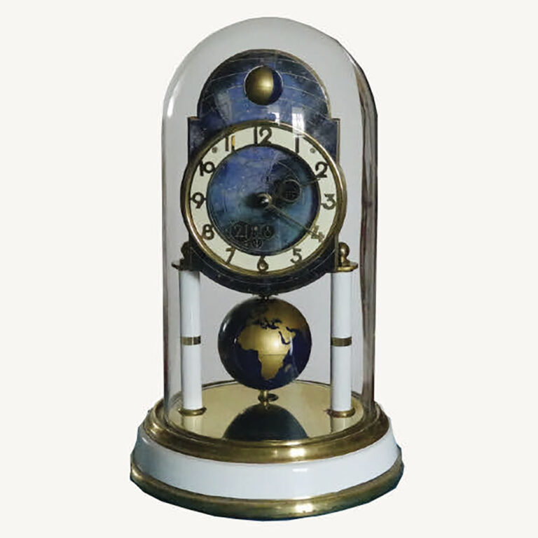 Kaiser Universe anniversary clock