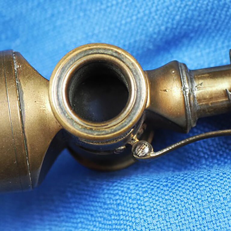 Plunger charger powder flask