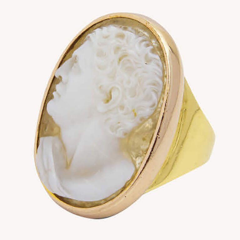 Hardstone cameo ring