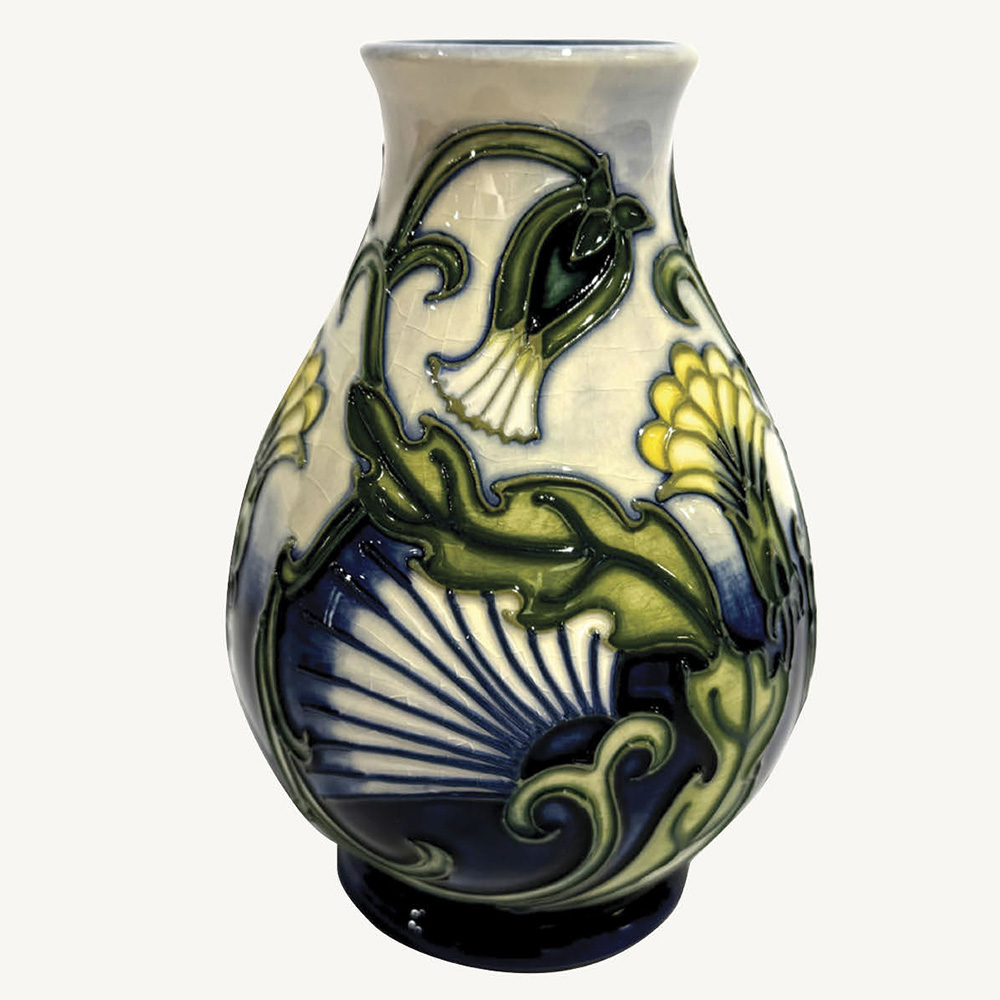 Moorcroft vase, 'Rough Hawksbeard'
