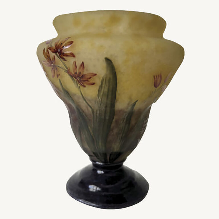 daum nancy cameo glass vase