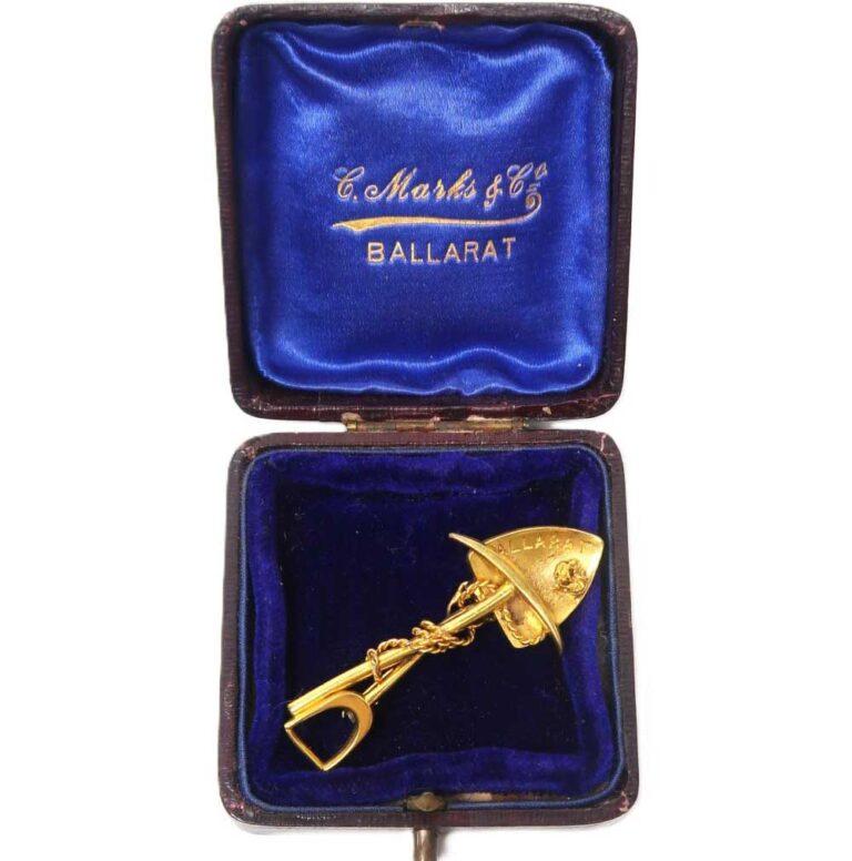 An Antique Gilt Ballarat Gold Miner's Brooch in Original Box marked C. Marks & Co, Ballarat