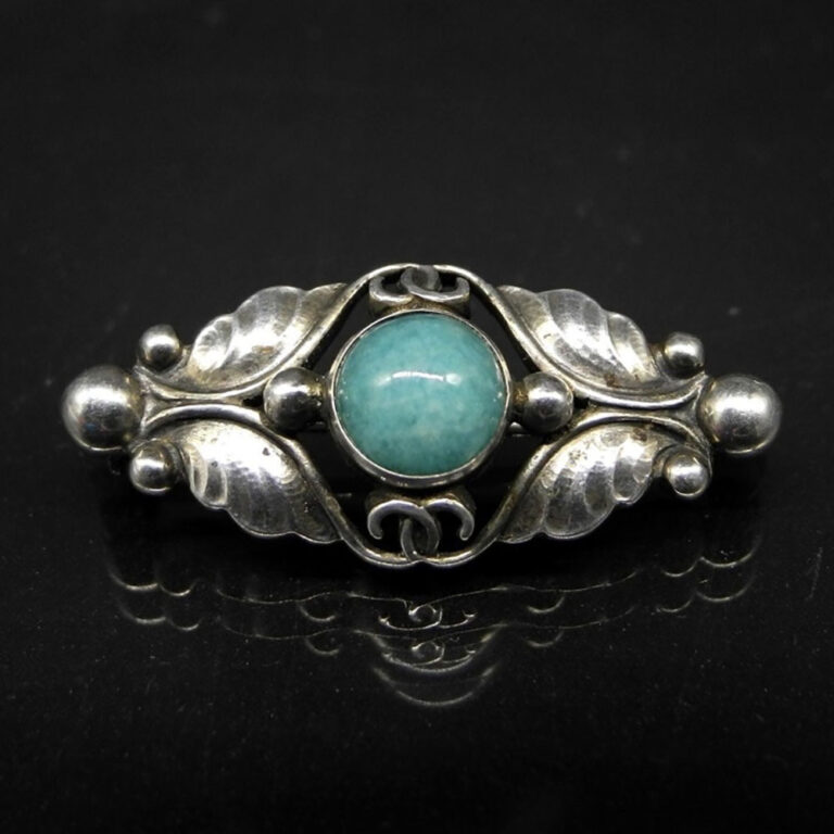 Vintage Georg Jensen sterling silver aventurine brooch