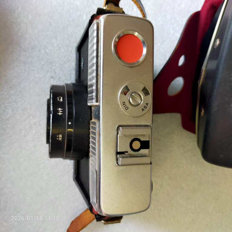 Agfa Optima 35mm SLR camera