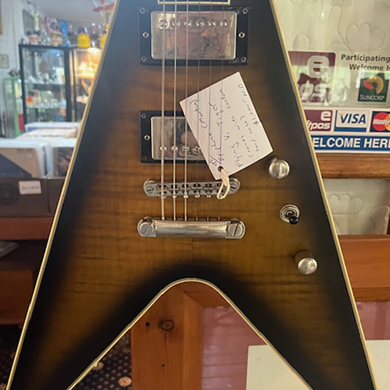 Martin Epiphone Flying V guitar