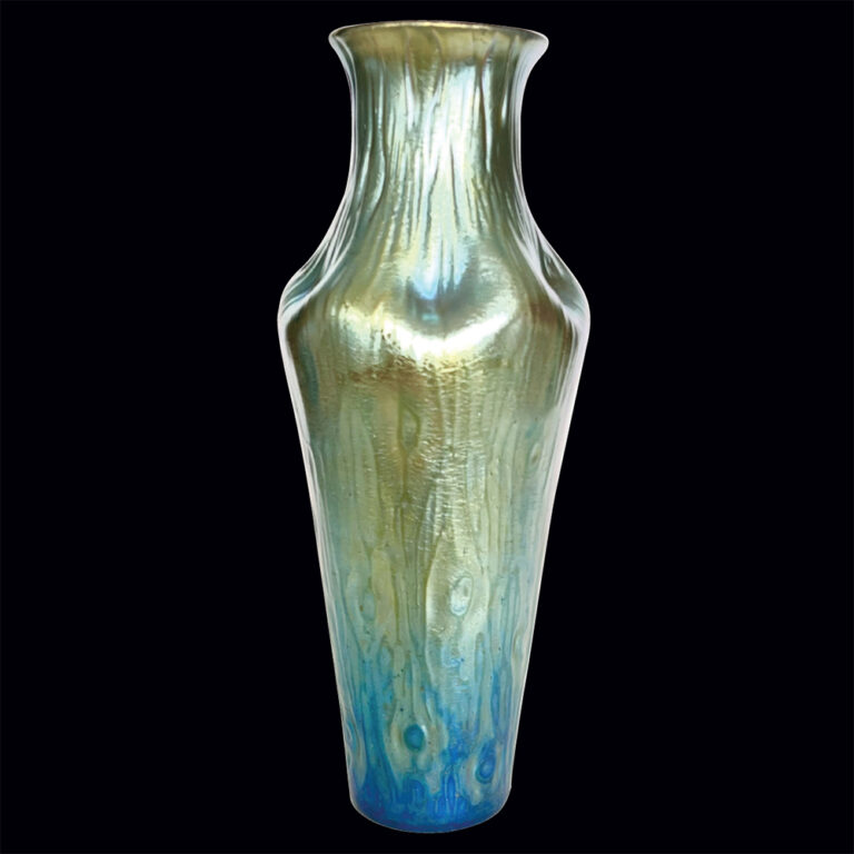 Johann Loetz Witwe Art Nouveau glass vase