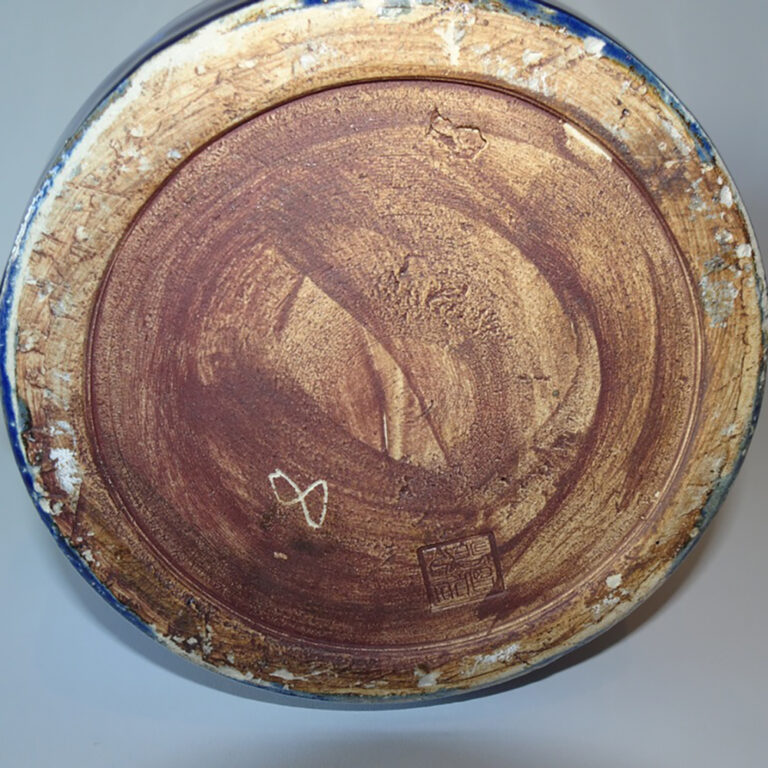 Chinese Shiwan pottery vase with bird and lotus