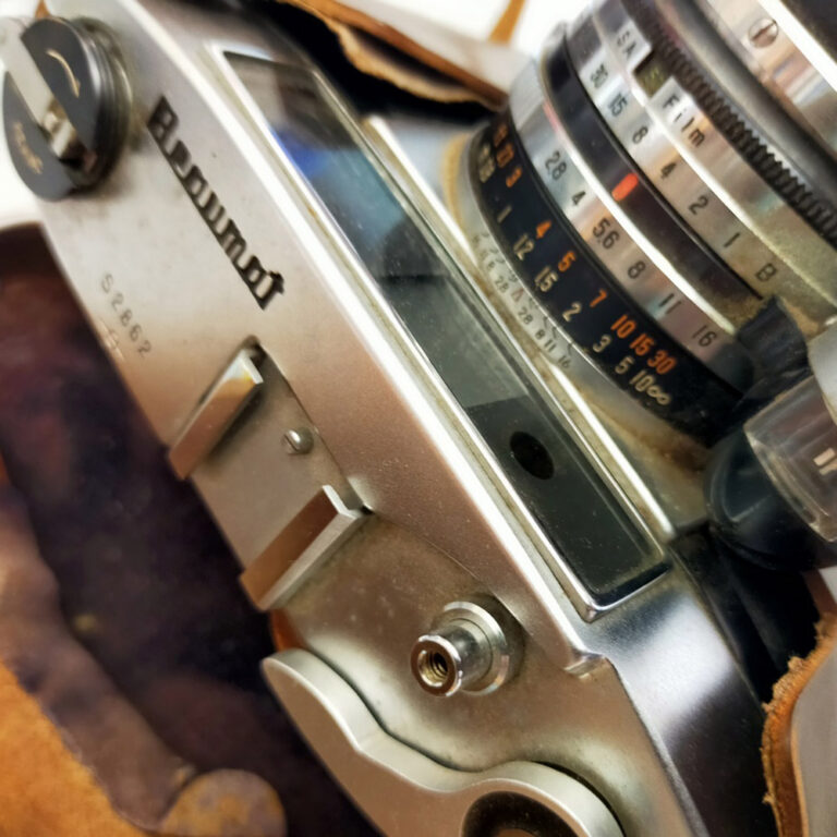 Beaumont Beauty 35mm SLR camera