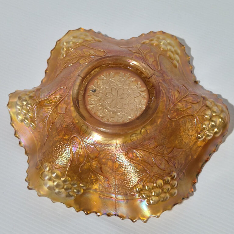 Fenton Leaf Chain marigold carnival glass bowl