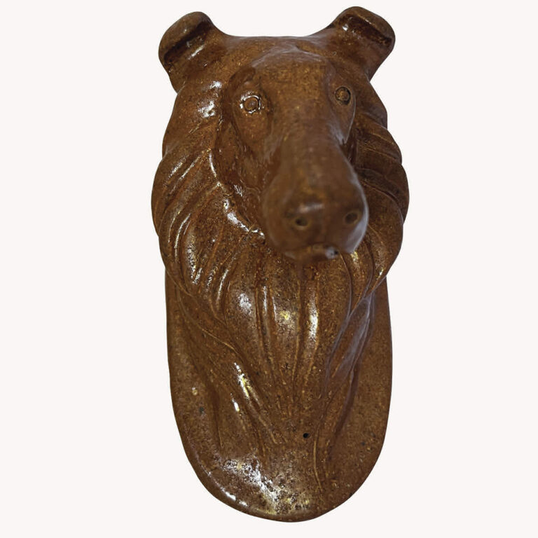 Australian pottery collie dog head attributed to Dinmore Ipswich Pottery.