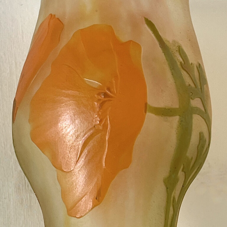 Art Nouveau Daum, Nancy cameo glass vase