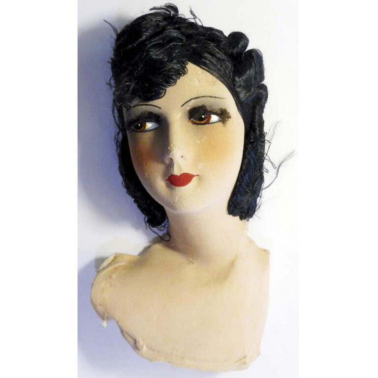 Boudoir doll’s head