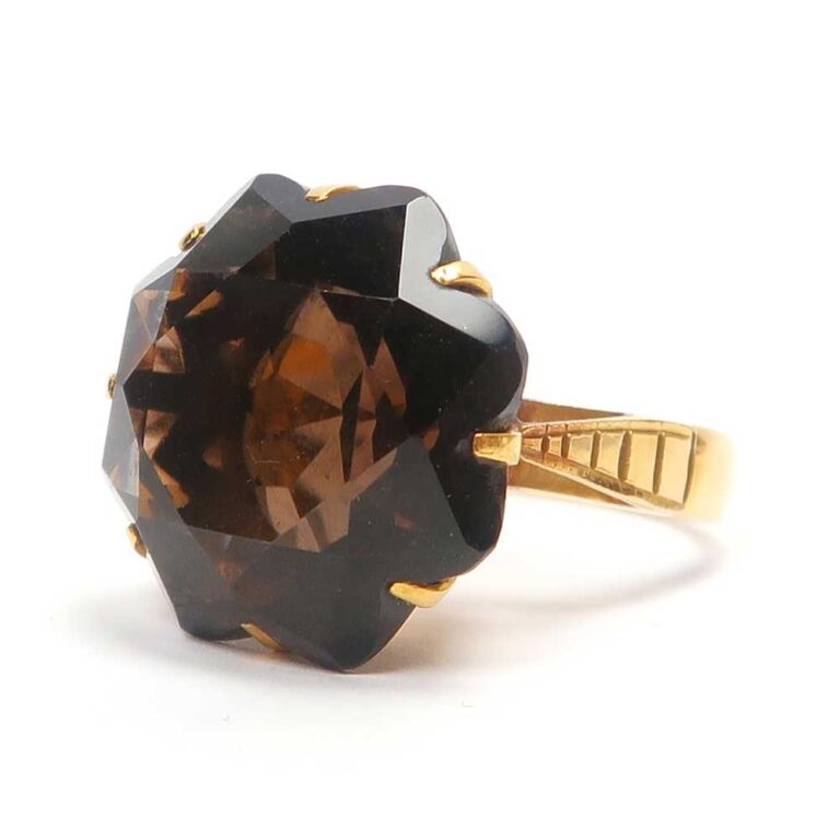 A vintage 14ct yellow gold & flower cut Smoky Quartz unusual cocktail ring