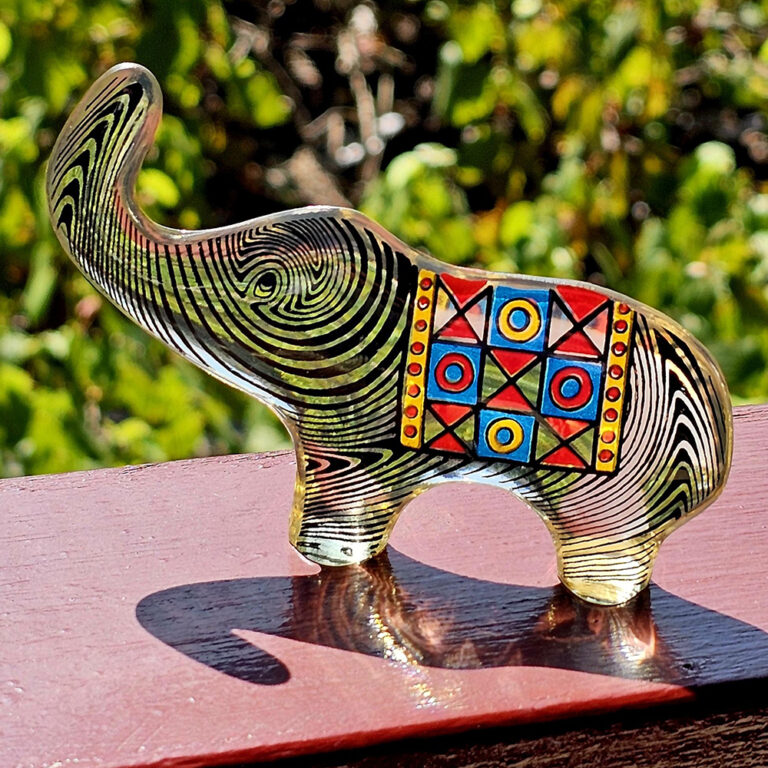 Lucite Elephant figurine by Brazilian artist Abraham Palatnik