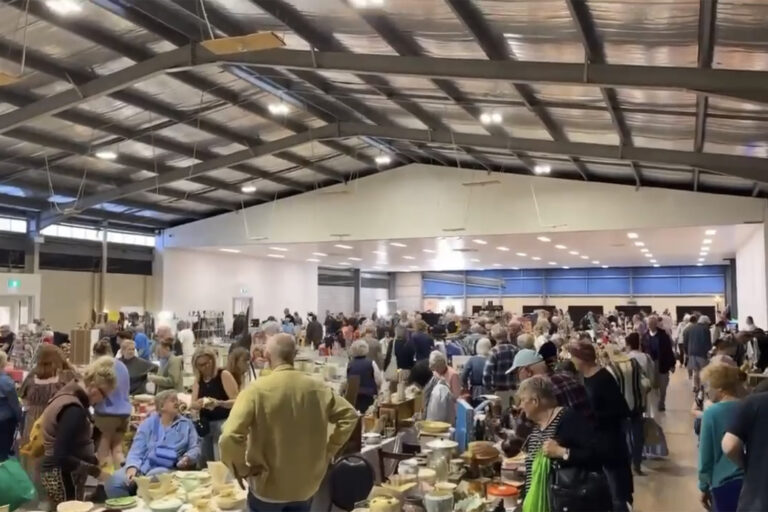 coffs harbour vintage collectors fair