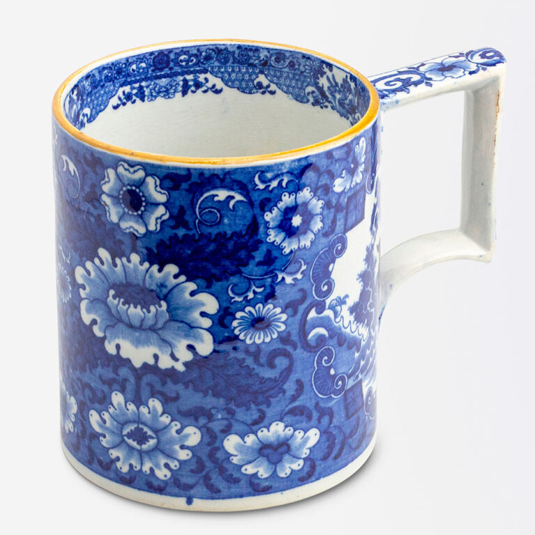 18th century Chinese export blue and white tankard