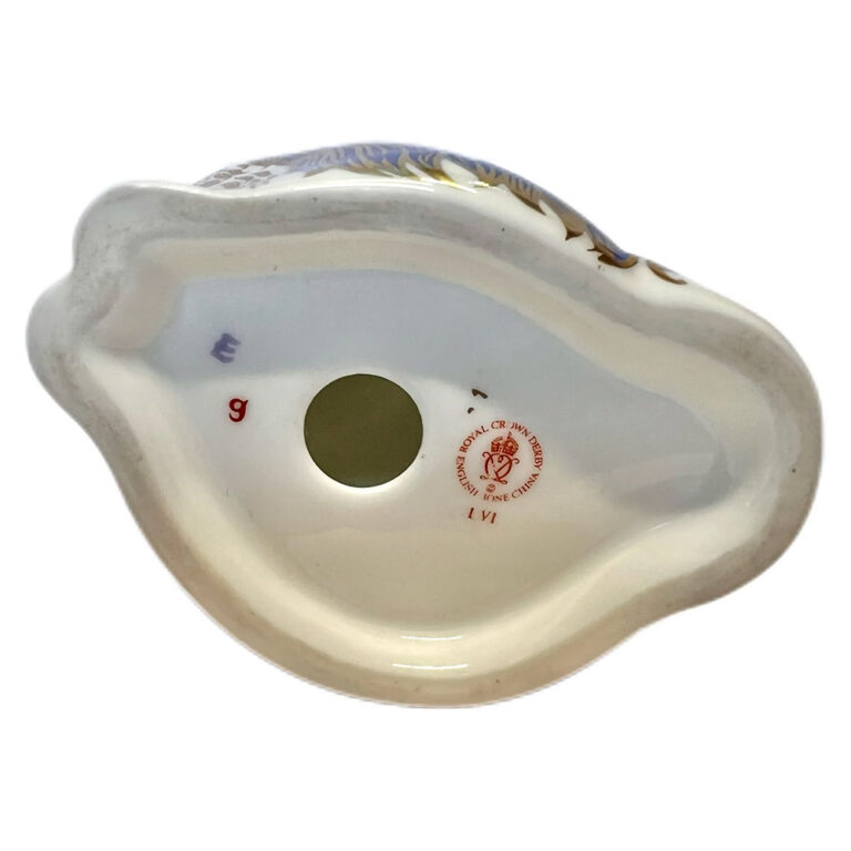 Vintage paperweight, King Charles Spaniel by Royal Crown Derby
