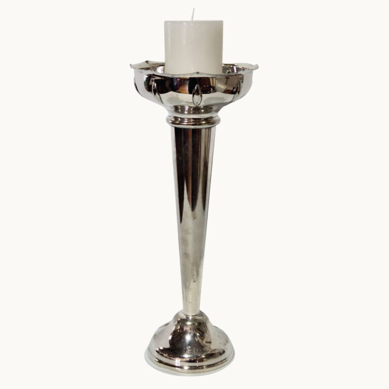 A Phoenix plate EPNS vase/candle holder.