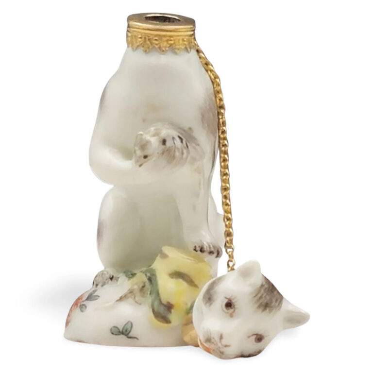 Chelsea Porcelain scent bottle modelled as a cat with two mice