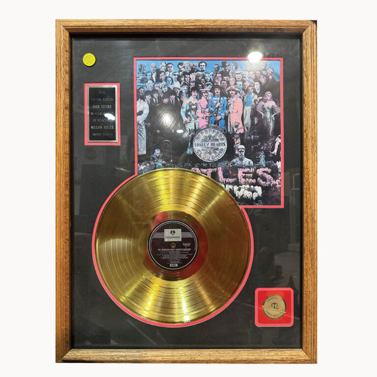 Special edition vintage vinyl The Beatles Commemorative gold EMI framed Sgt Peppers Lonely Hearts Club