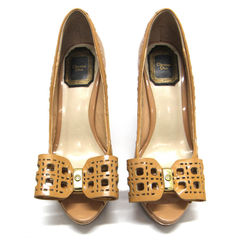 Dior patent leather vintage shoes with peeptoe heels