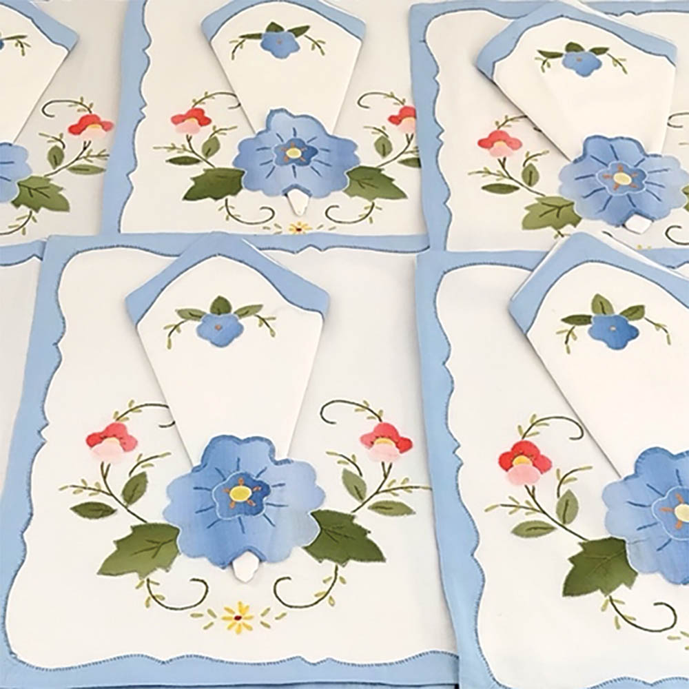 Vintage ‘60s blue floral placemat and napkin set