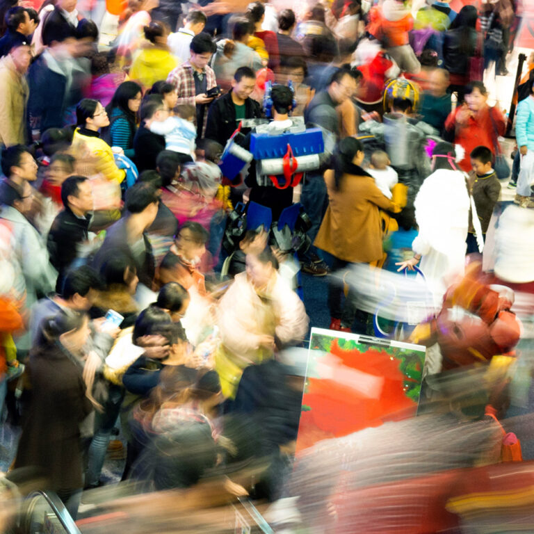 how to buy at an antiques fair